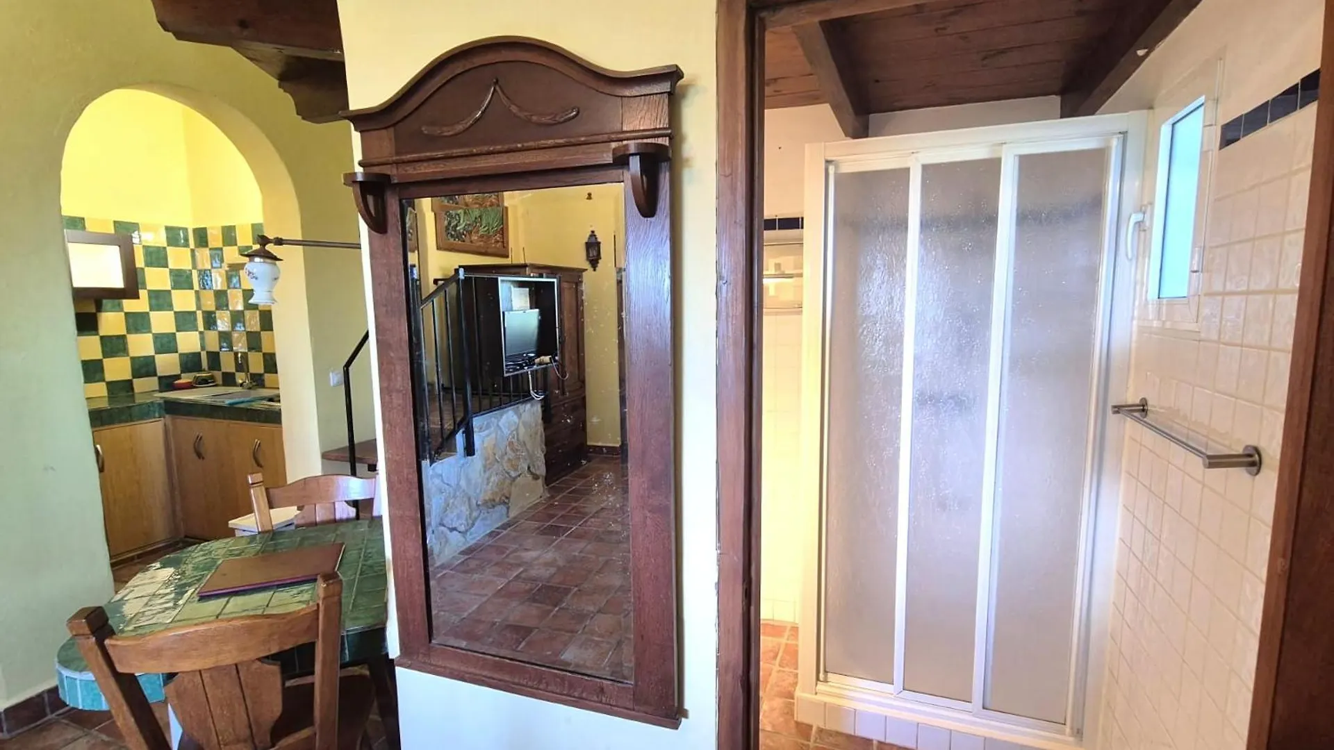 Castle Tower Apartment In Rural Holiday Park 'Bernard' Tolox 0*,  Spanien
